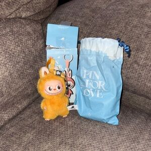 Labubu Pin For Love Y character. Authentic New